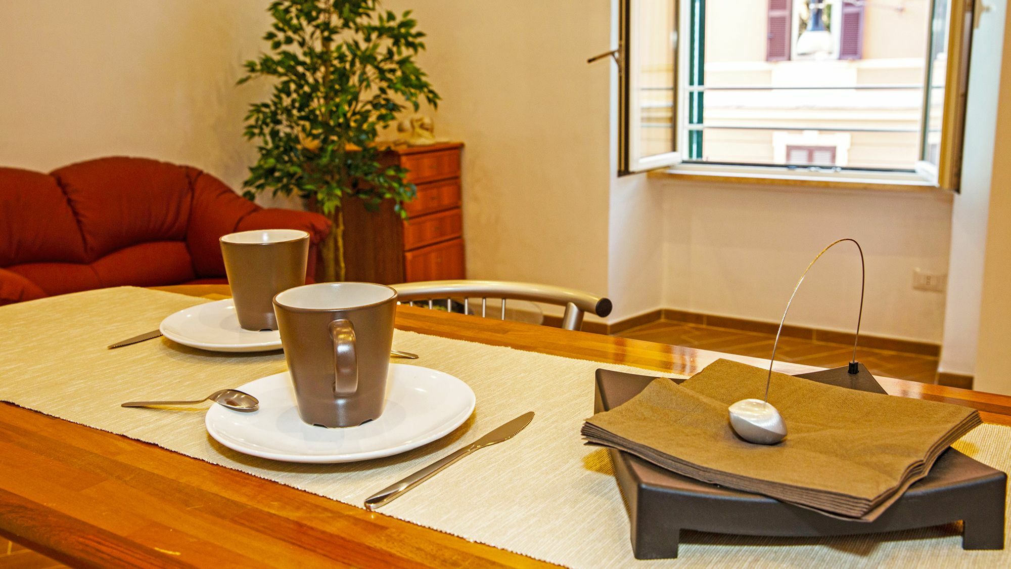 MICLAD Colosseum Guest House